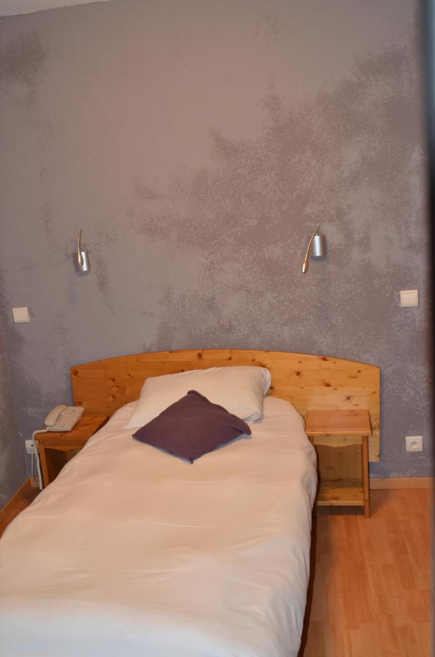 ססל Hotel Au Fil De L'Eau מראה חיצוני תמונה